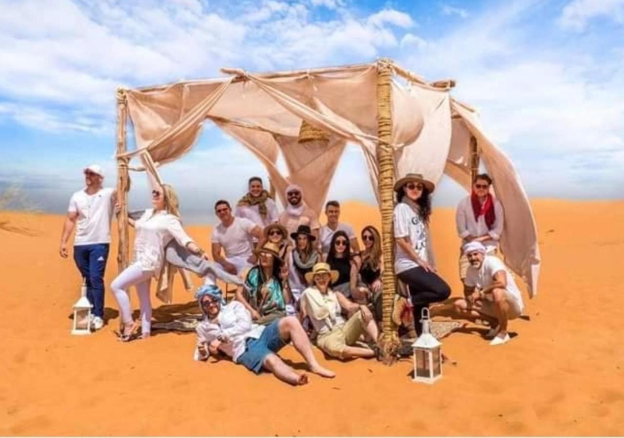 Fantastic Luxury Camp Hotel เมอร์ซูกา ภายนอก รูปภาพ